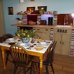 بيت للعطل De Hoeve Tonden