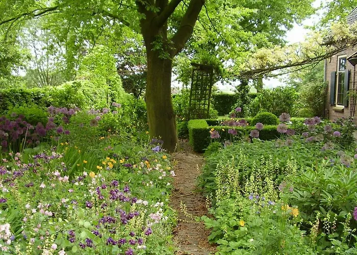 De Hoeve Semesterbostad