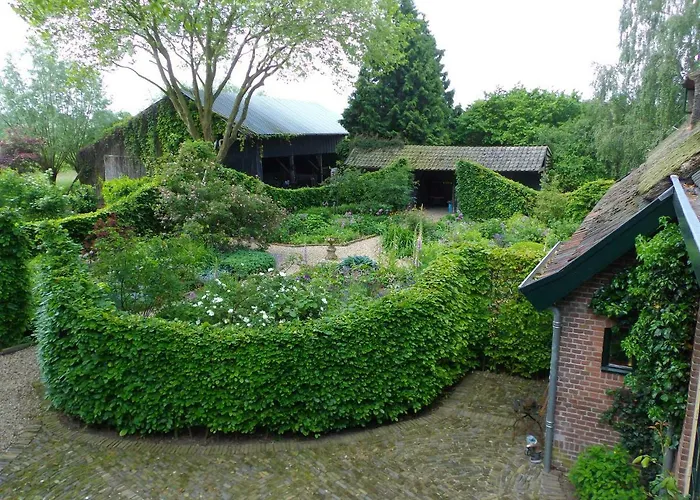 De Hoeve Semesterbostad Tonden