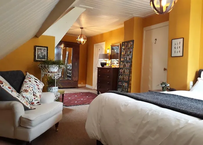 De Hoeve Semesterbostad Tonden