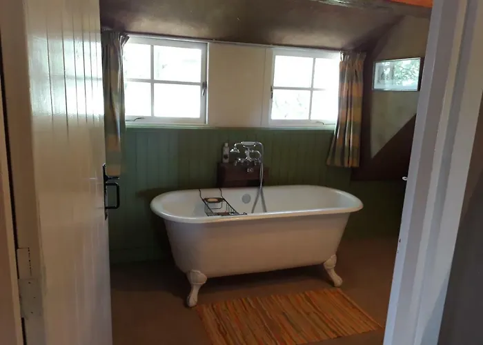 Semesterbostad De Hoeve *